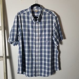 GEORGE MEN'S BUTTON DOWN SHORT SLEEVE BLUE AND WHITE SHIRT SIZE XL